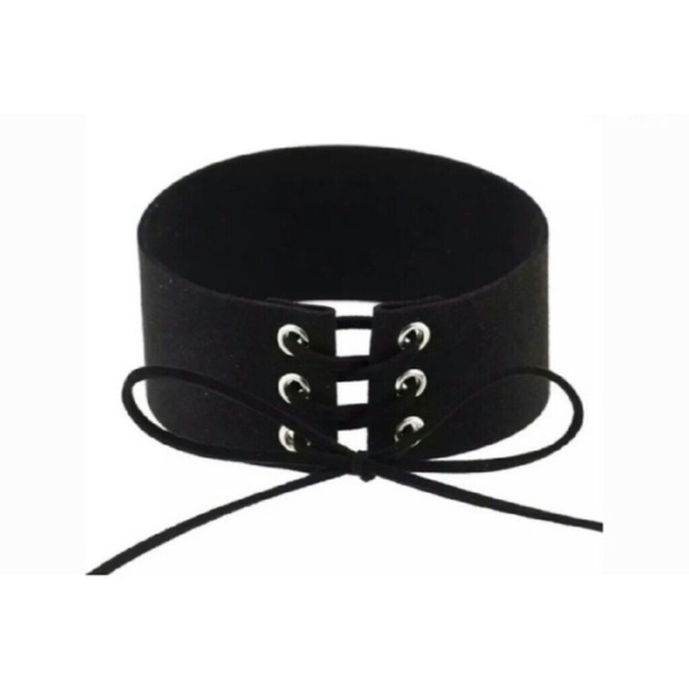 NWOT Sexy Kim Choker. - Picture 3 of 4